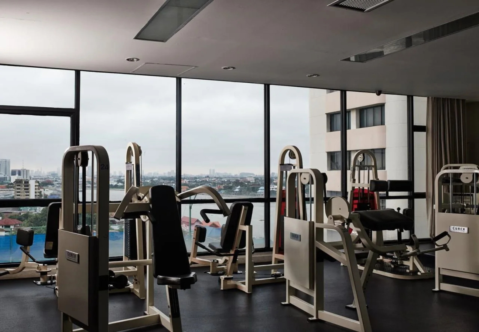 Riverine Place Hotel and Residence