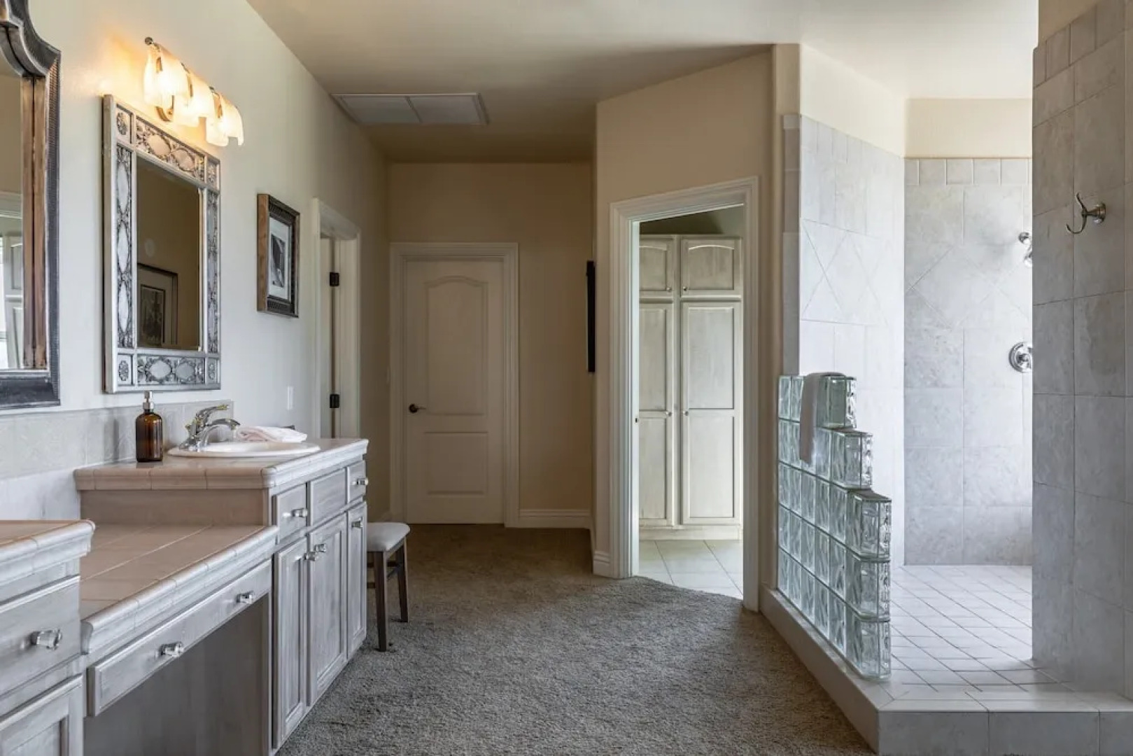 Wilson Creek Manor By Avantstay Sleeps 10! Amazing Estate w/ Pool & Game Room