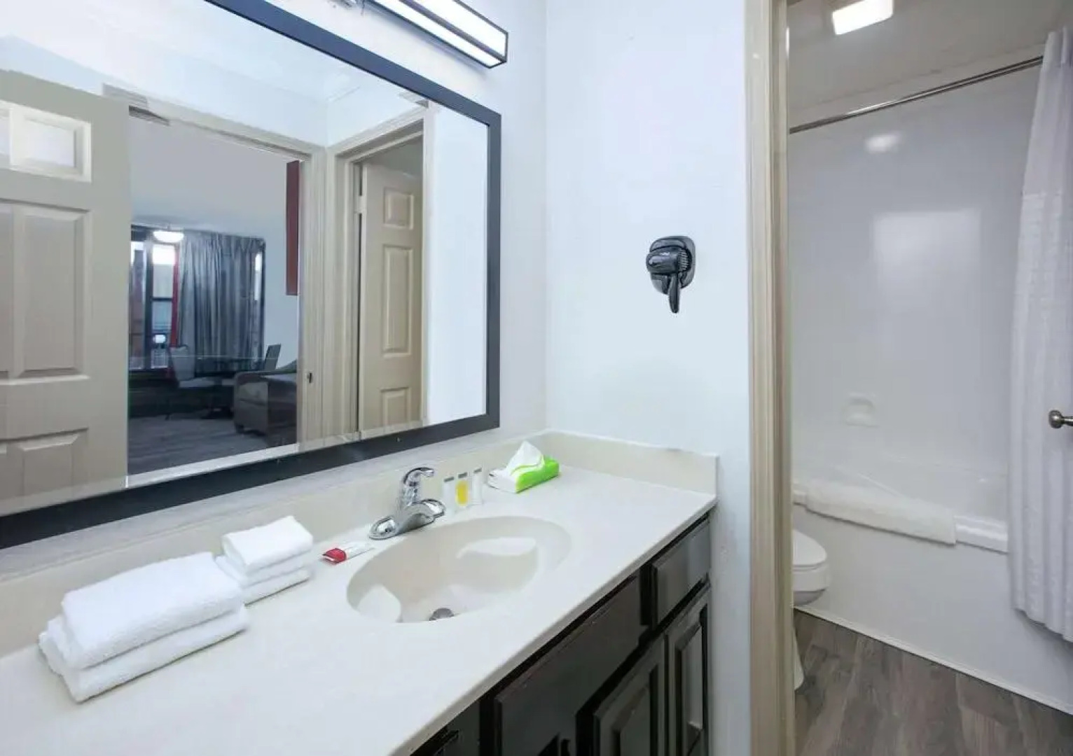 Ramada By Wyndham Diamondhead I-10/Gulfport