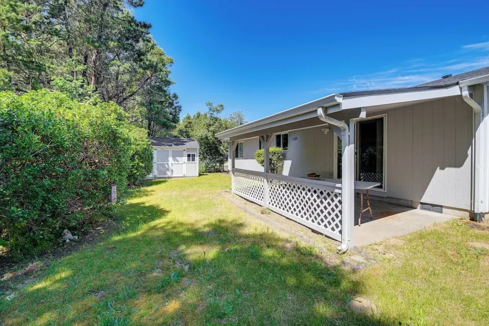 'the Crab Shack' Westport Home Half-mi to Beach!