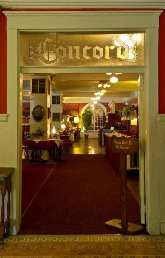 Riverside: The Inn at Cambridge Springs