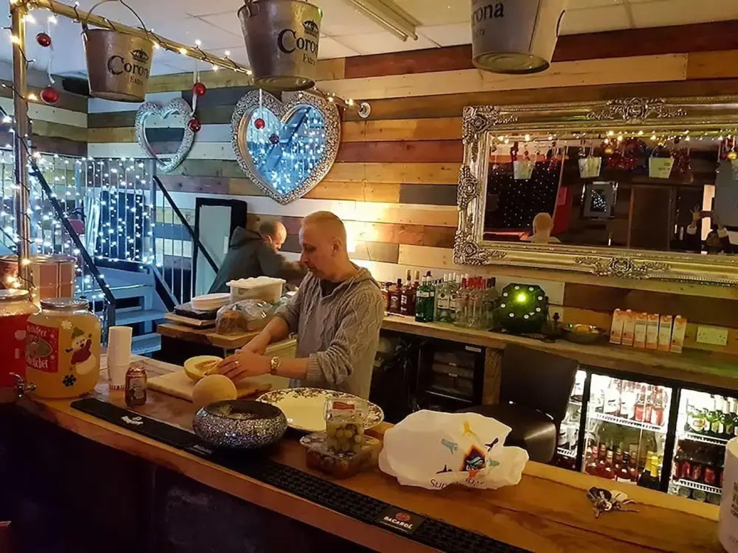 Manchester Party Pad