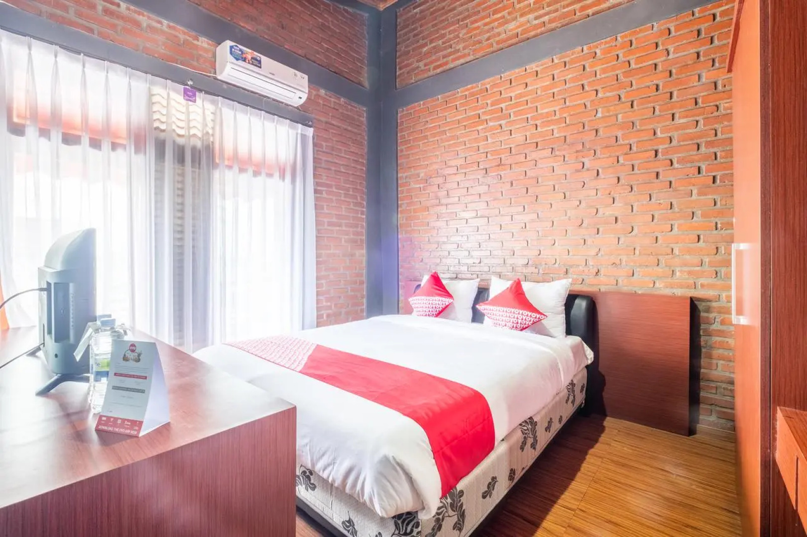 OYO 900 Villa Buleud