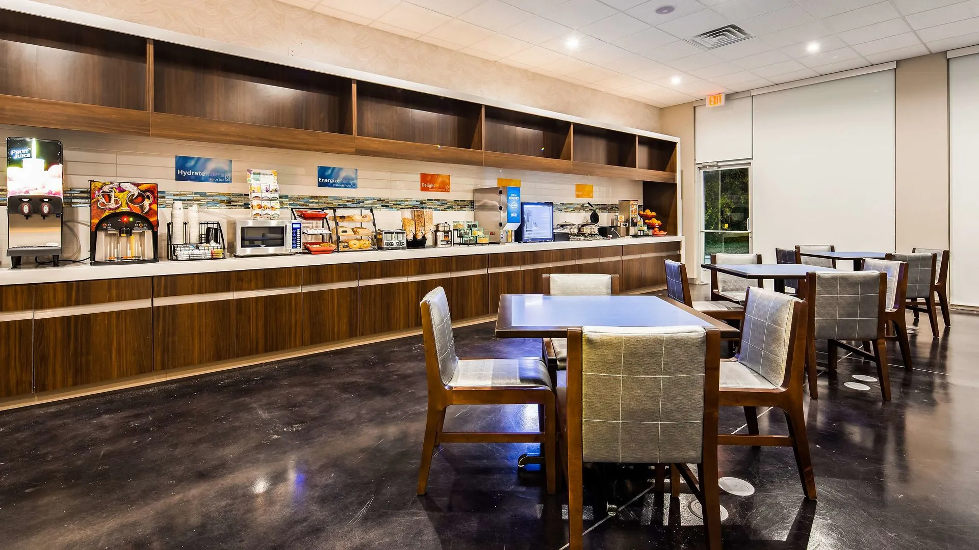 GLō Best Western Dallas South DeSoto