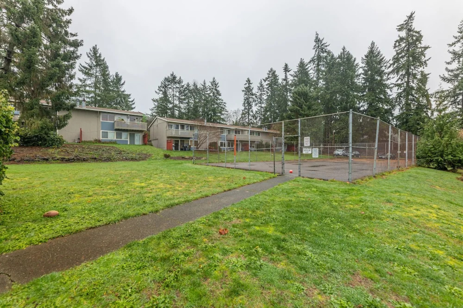 Cute Delightfully Remodeled Spacious Condo 2 Bedroom Condo by RedAwning