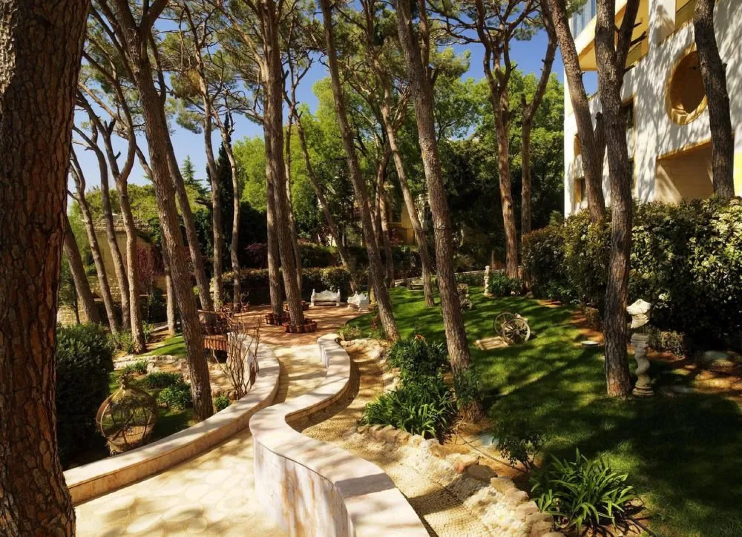 Grand Hills, a Luxury Collection Hotel & Spa, Broumana