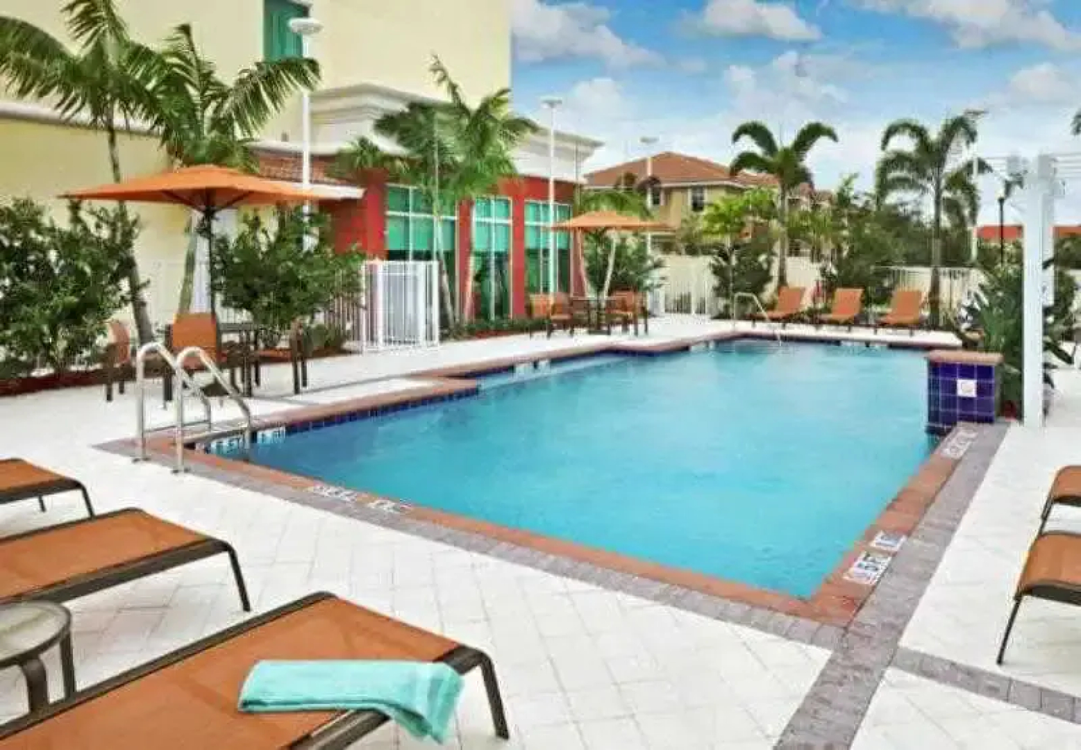 Courtyard Homestead Marriott