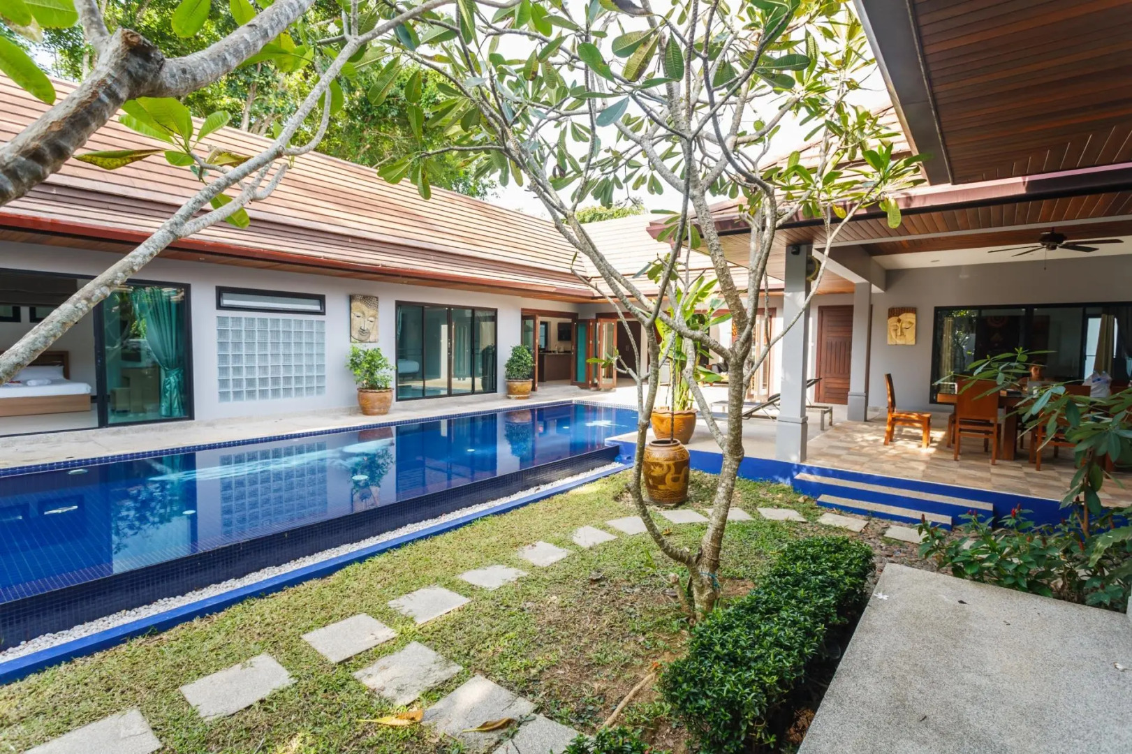Frangipani Villa in Nai Harn (5 bedroom)