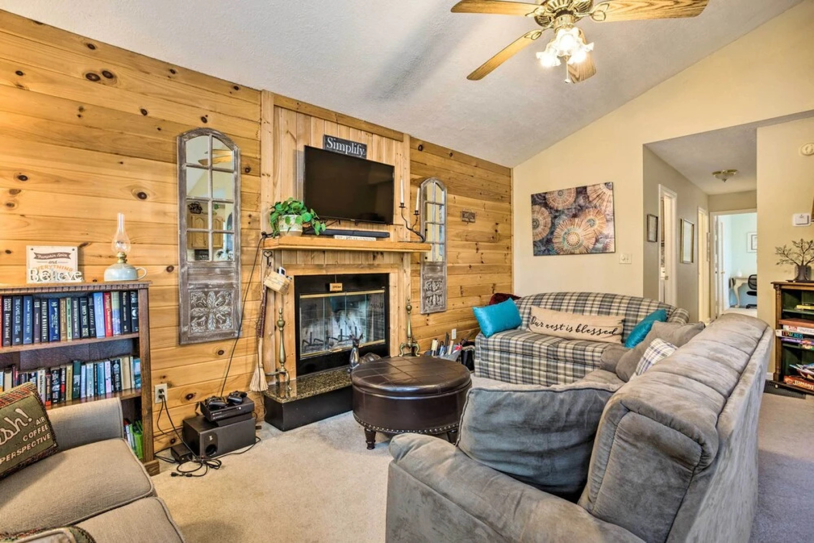 Bring a Pet: Cozy Burnsville Cottage w/ Fire Pit!