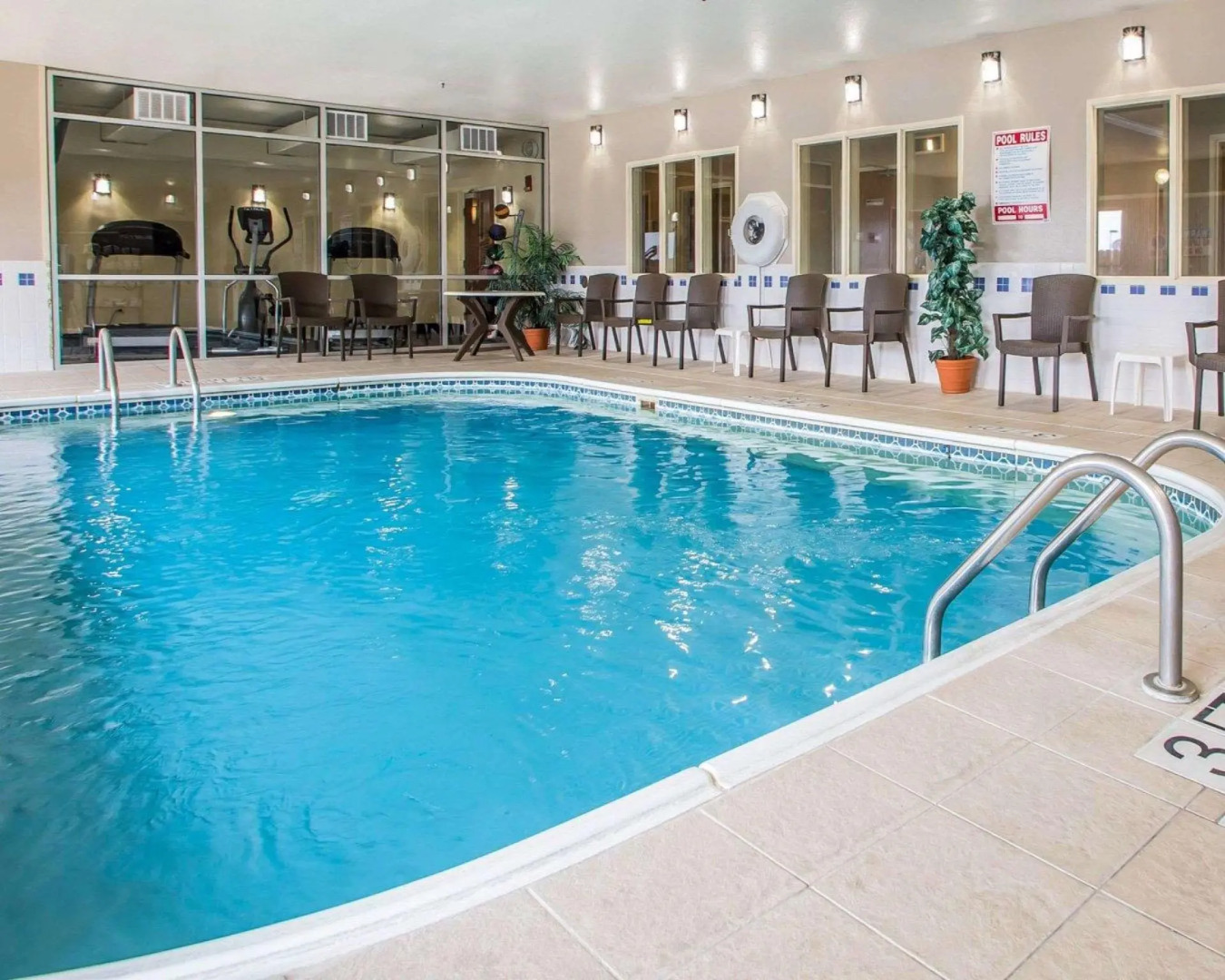 Comfort Inn & Suites Waterloo - Cedar Falls