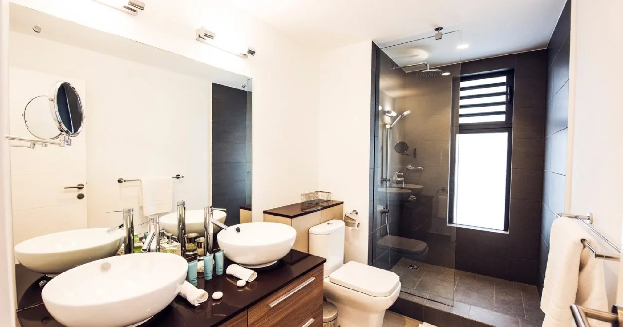 Azuri Resort by Life in blue