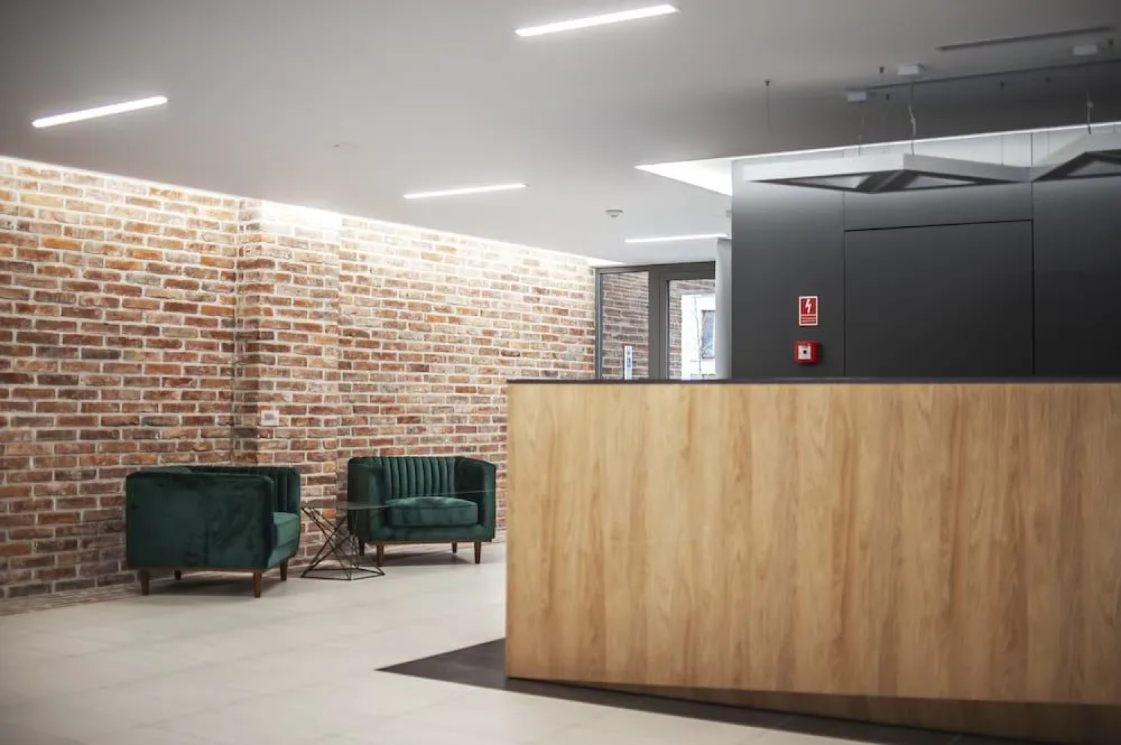 Jacuzzi Glass-House Central Station