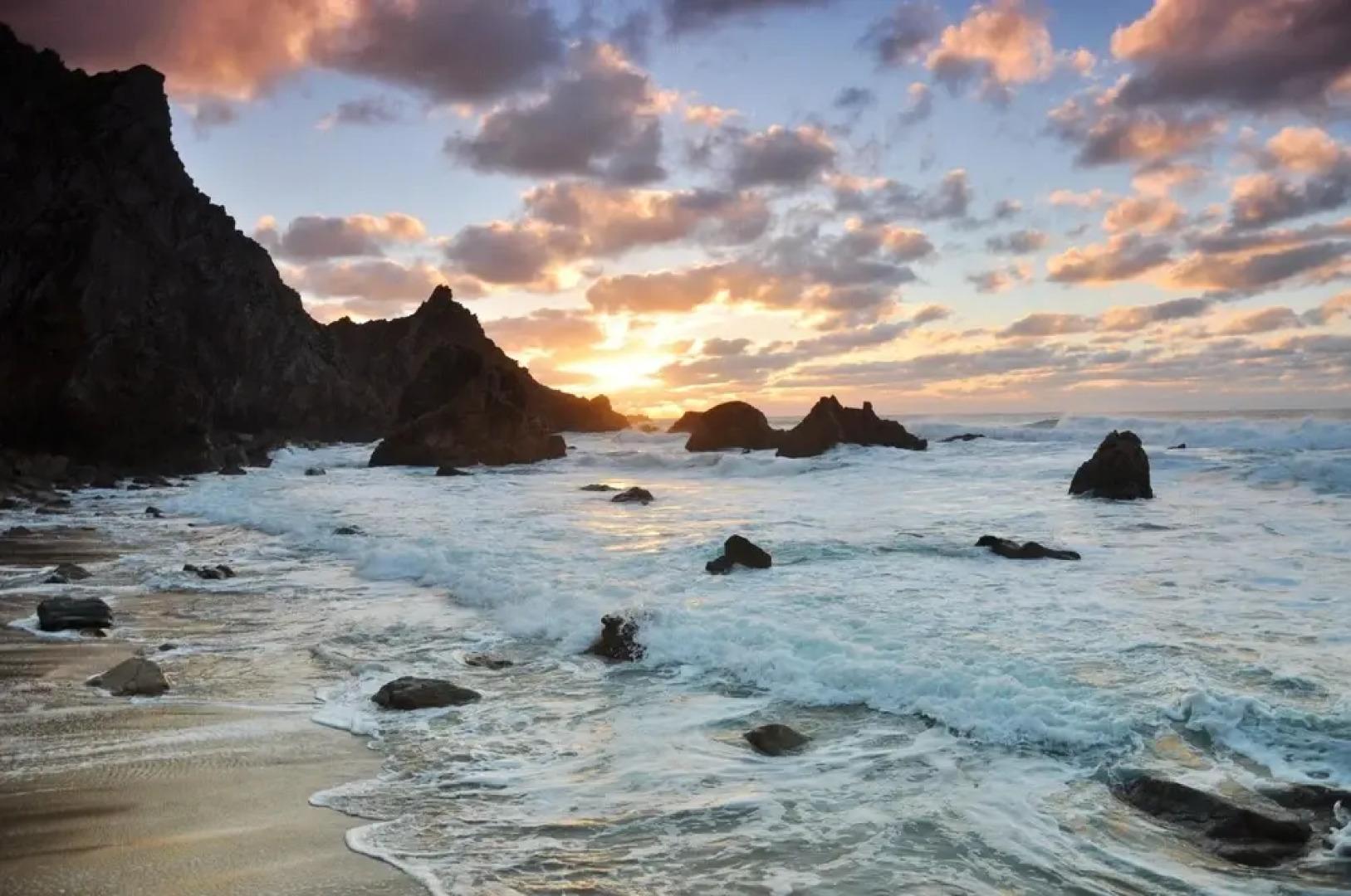 House With 3 Bedrooms in Alenquer, With Wifi Near the Beach