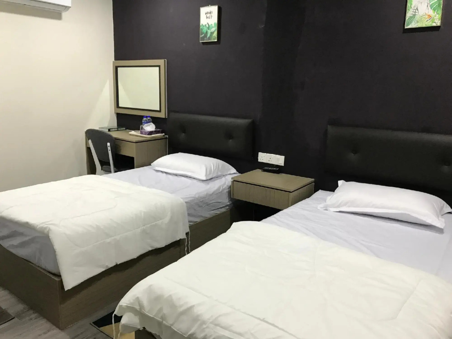 OYO 90506 Z Stay Inn Hotel