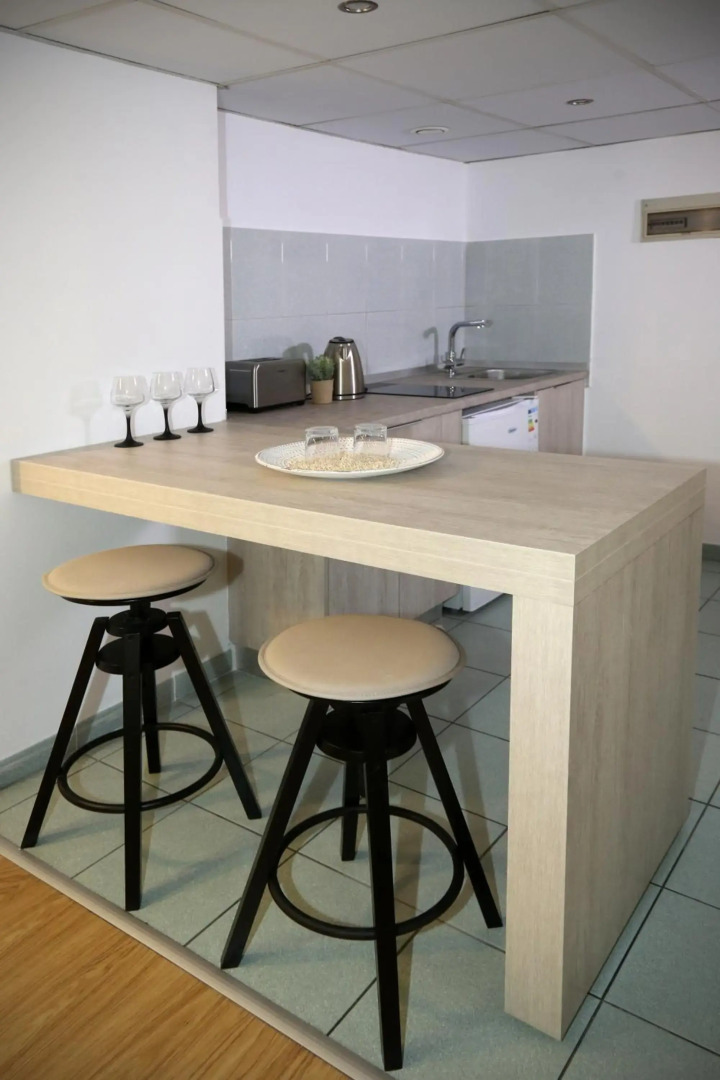 Pier Beach Hotel Apartments