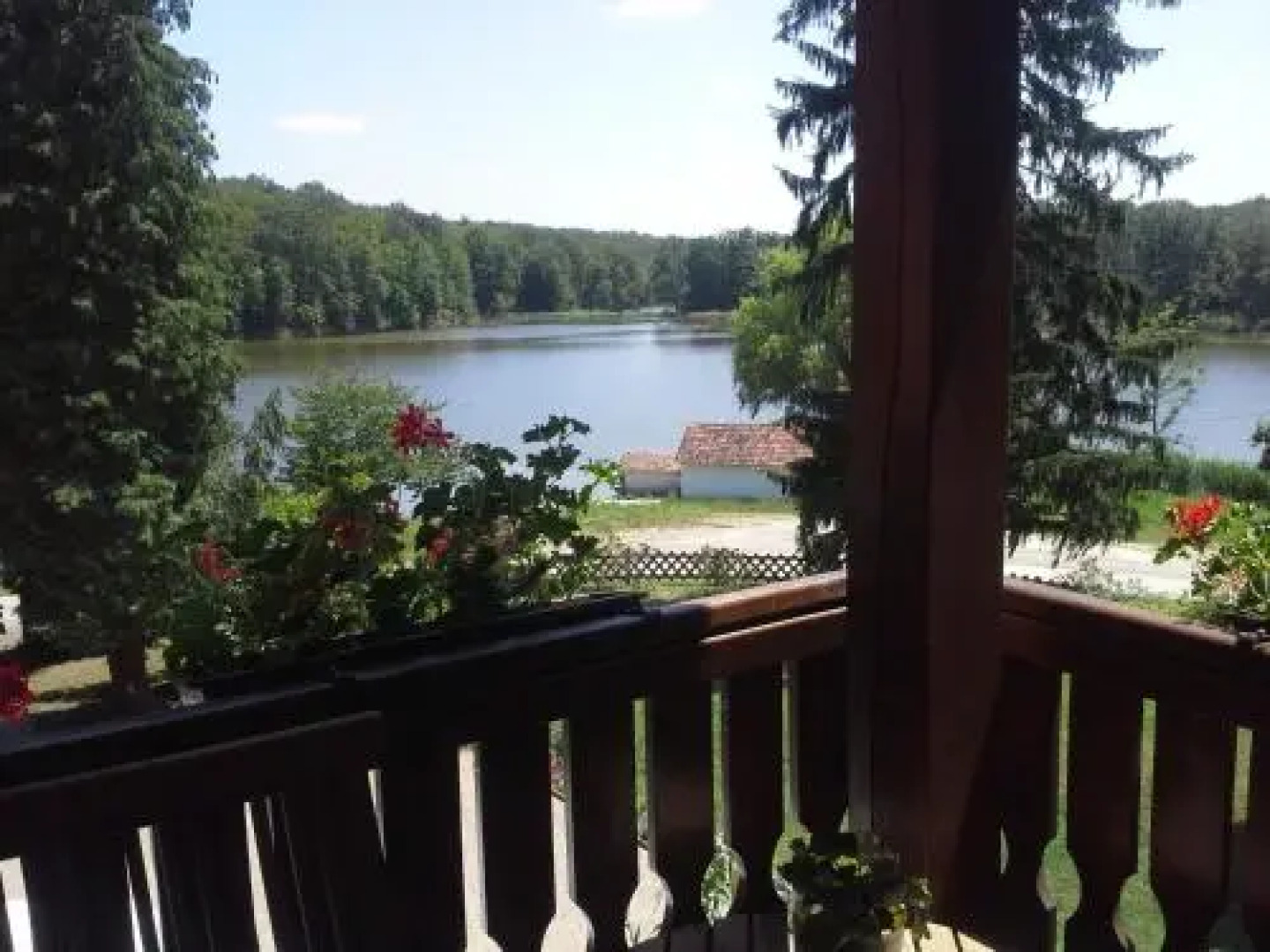 Ágneslaki Ökoturisztikai Centrum és Vadászház