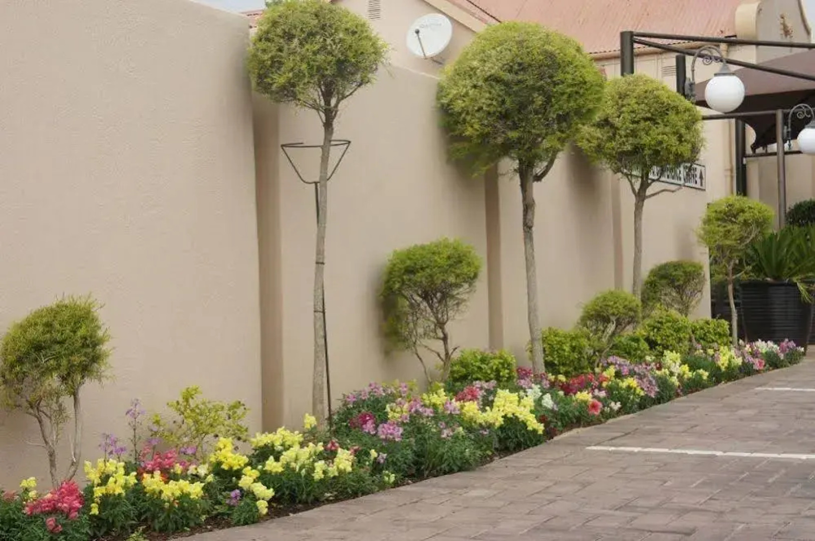 The Lapha Guesthouse and Conference Centre