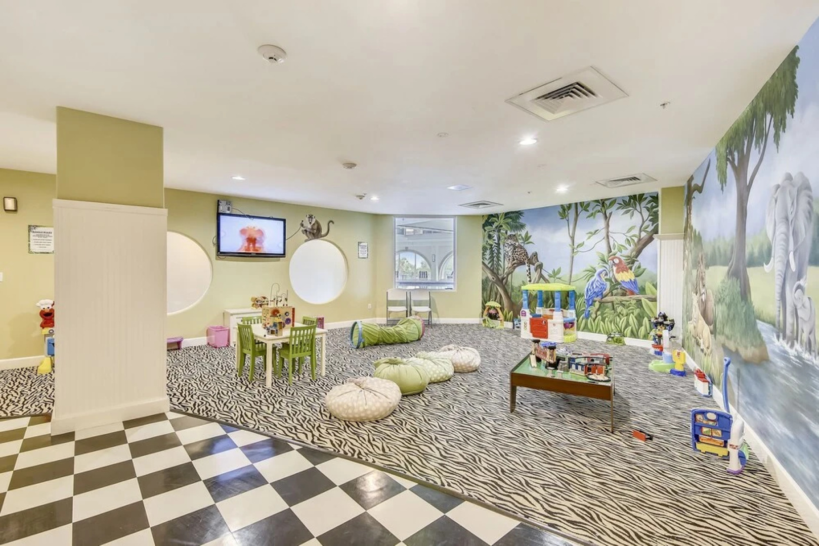 Diamond Beach 513 - Precious Memories