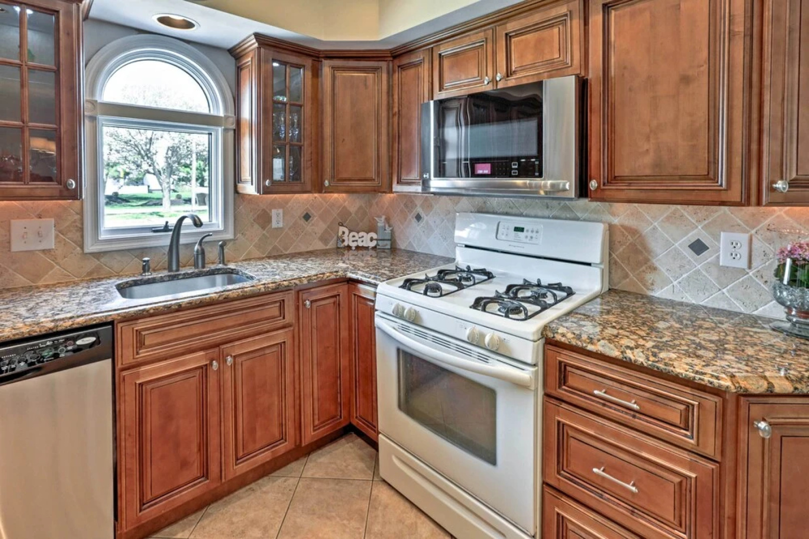 Brigantine Townhome Near Beaches & AC Casinos