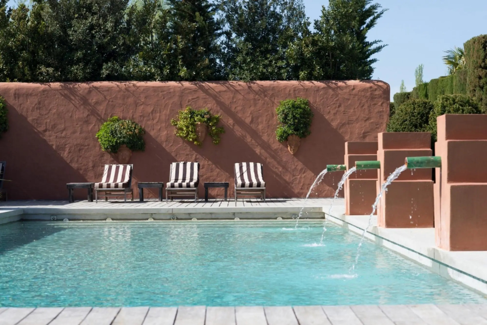 Bastide de la Felicité - St. Remy-de-Provence, Sumptuous Bastide with Glorious Garden, 2 Beautiful P