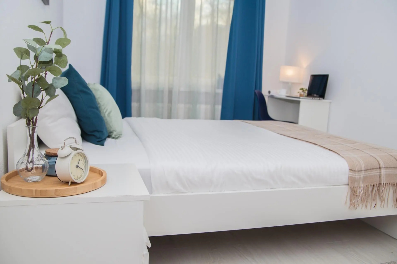 Апартаменты на улице Еремеева 38