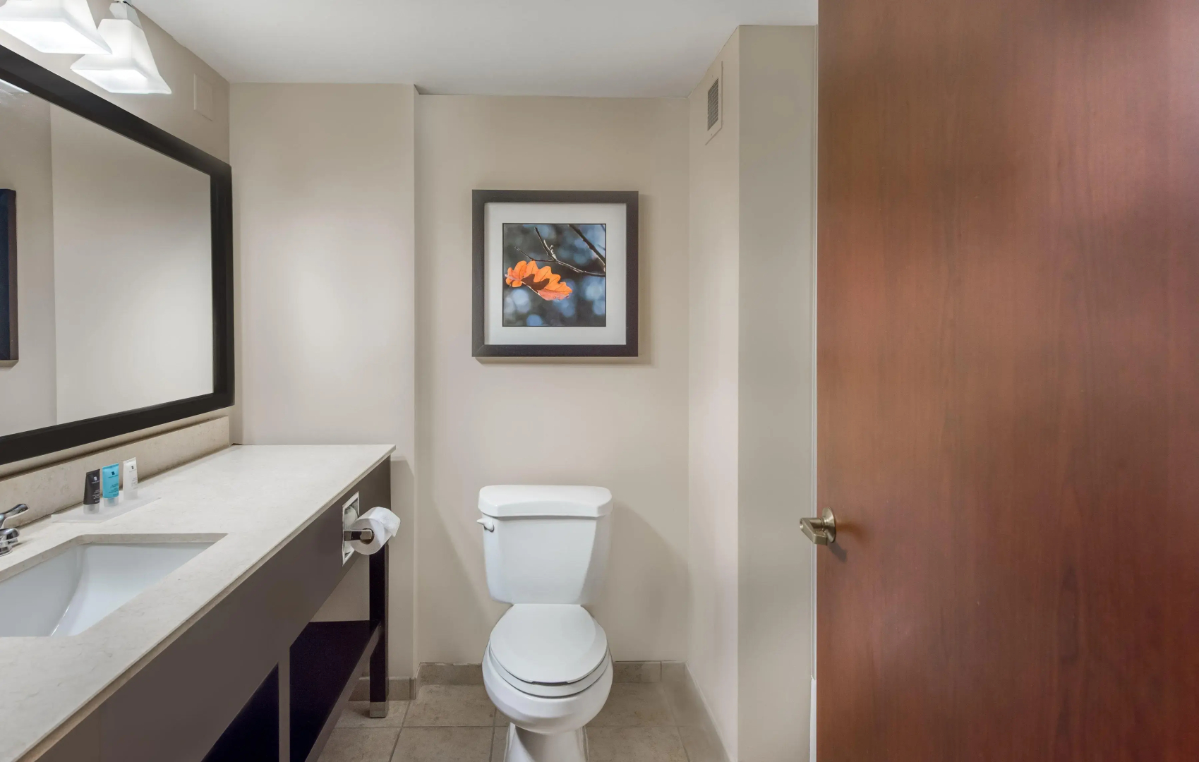 Crowne Plaza Cleveland at Playhouse Square by IHG