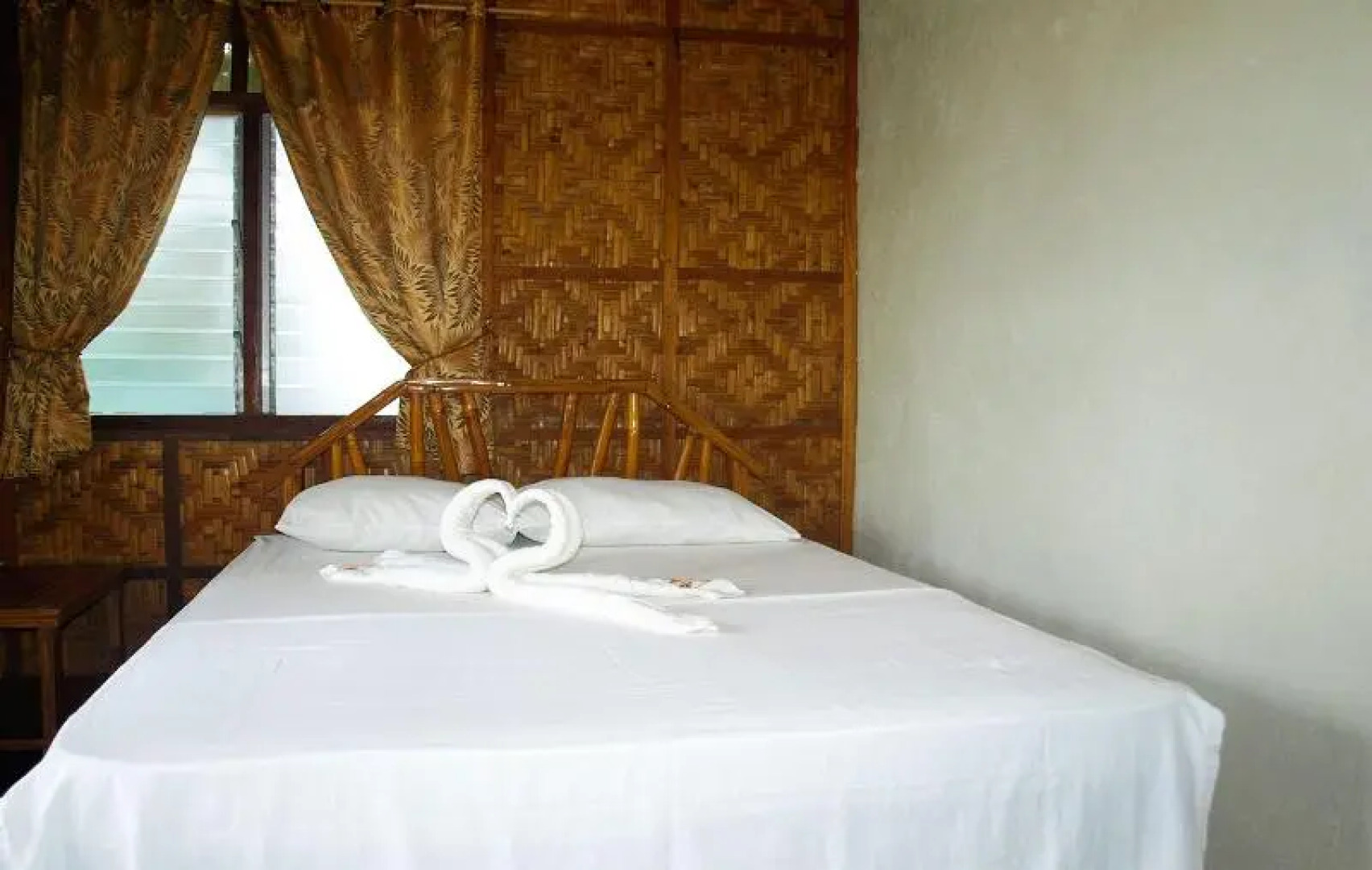 The Sharks Tail Dive Center