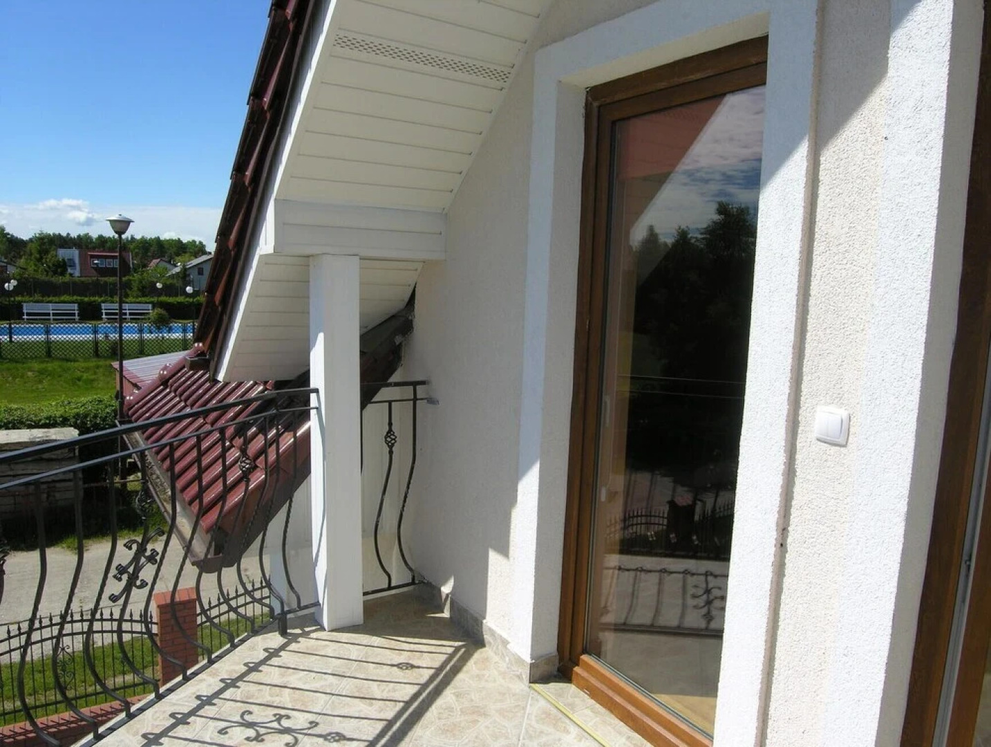 Amazing Home in Rowy With 4 Bedrooms