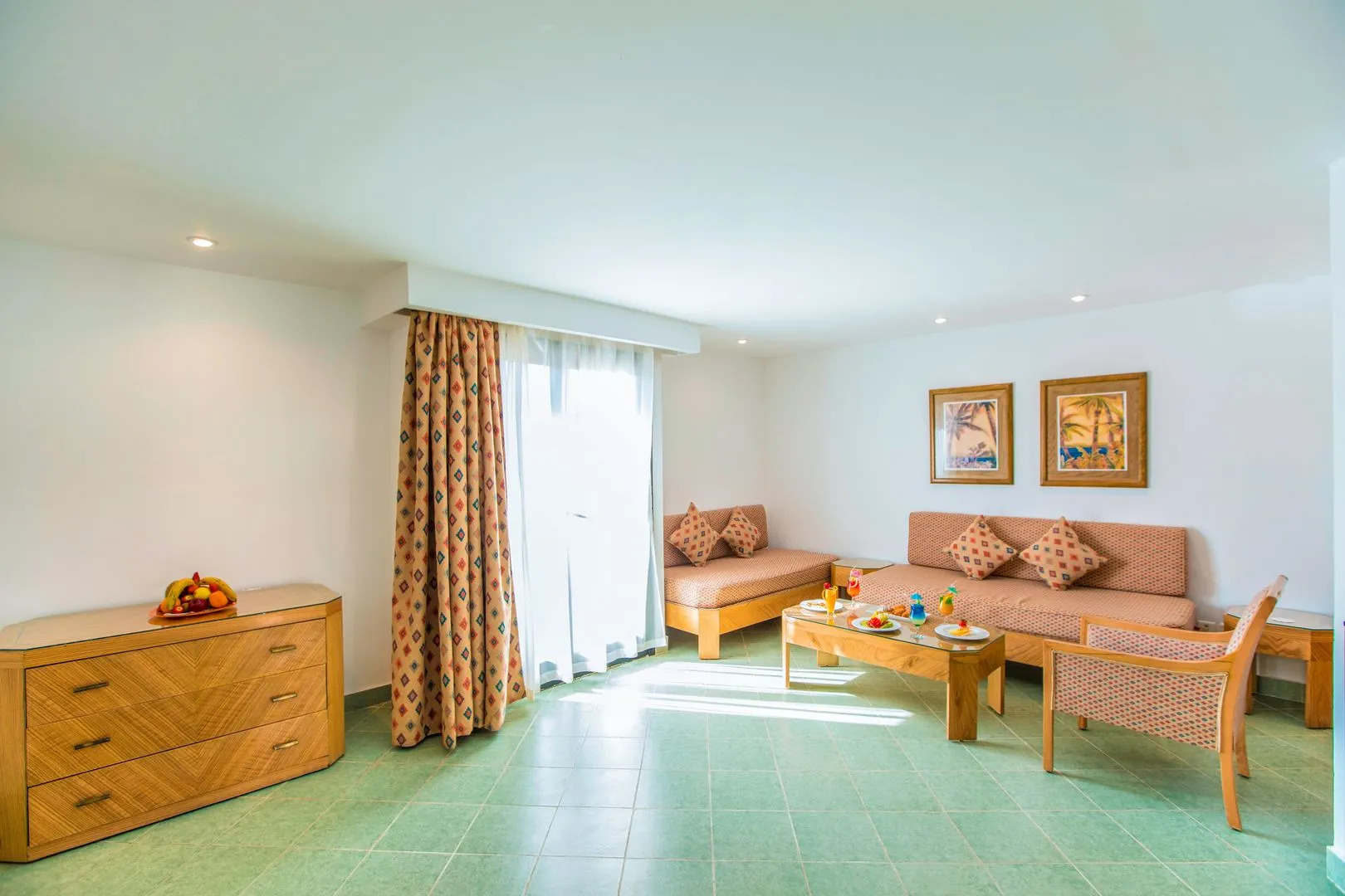 SUNRISE Holidays Resort (Adults Only)