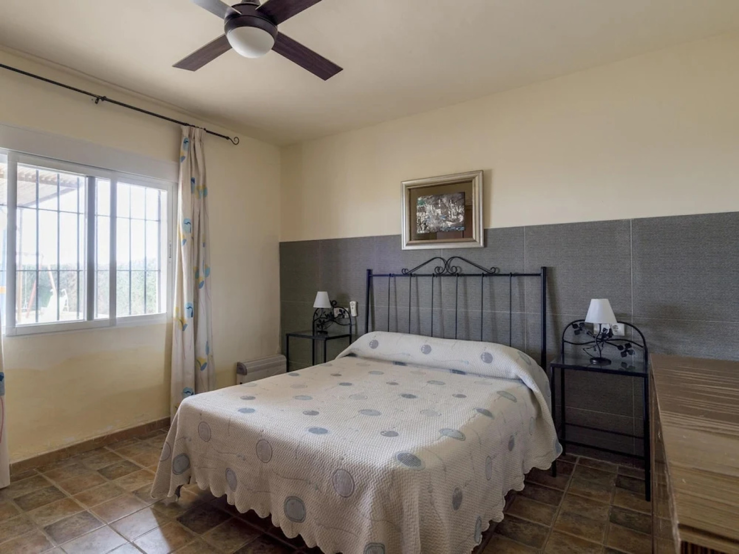 Modern Holiday Home in Garrobillo With Private Swimming Pool