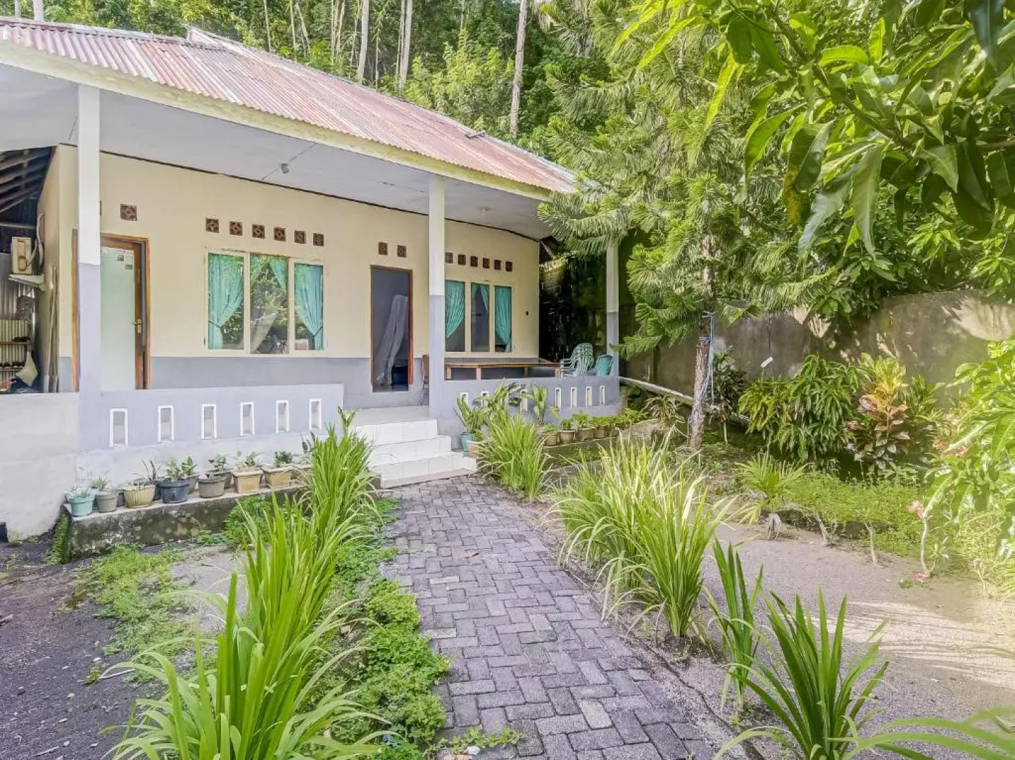 OYO 90924 Tarsius Homestay