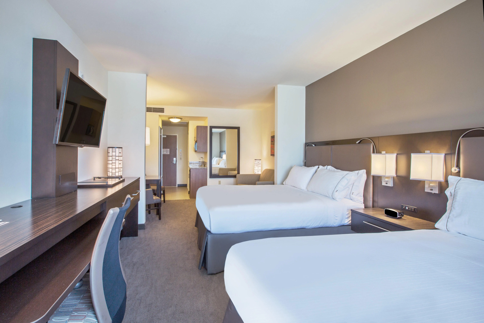 Holiday Inn Express Hotel & Suites Kailua-Kona by IHG