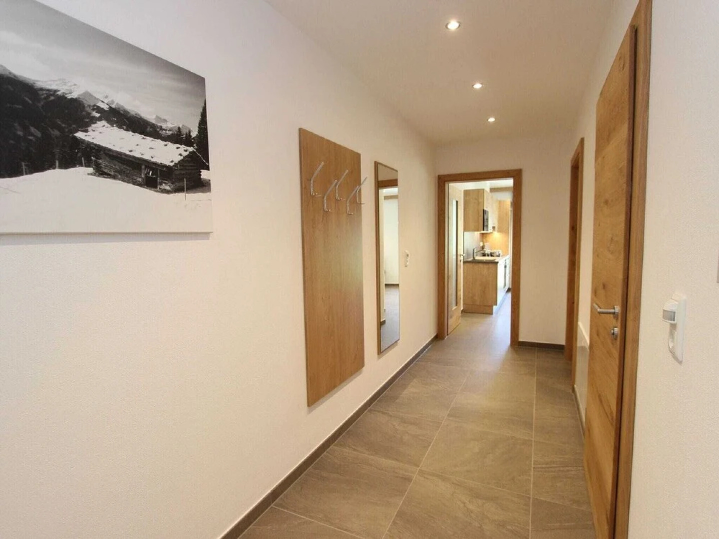 Spacious Apartment in Saalbach with Ski Boot Heaters