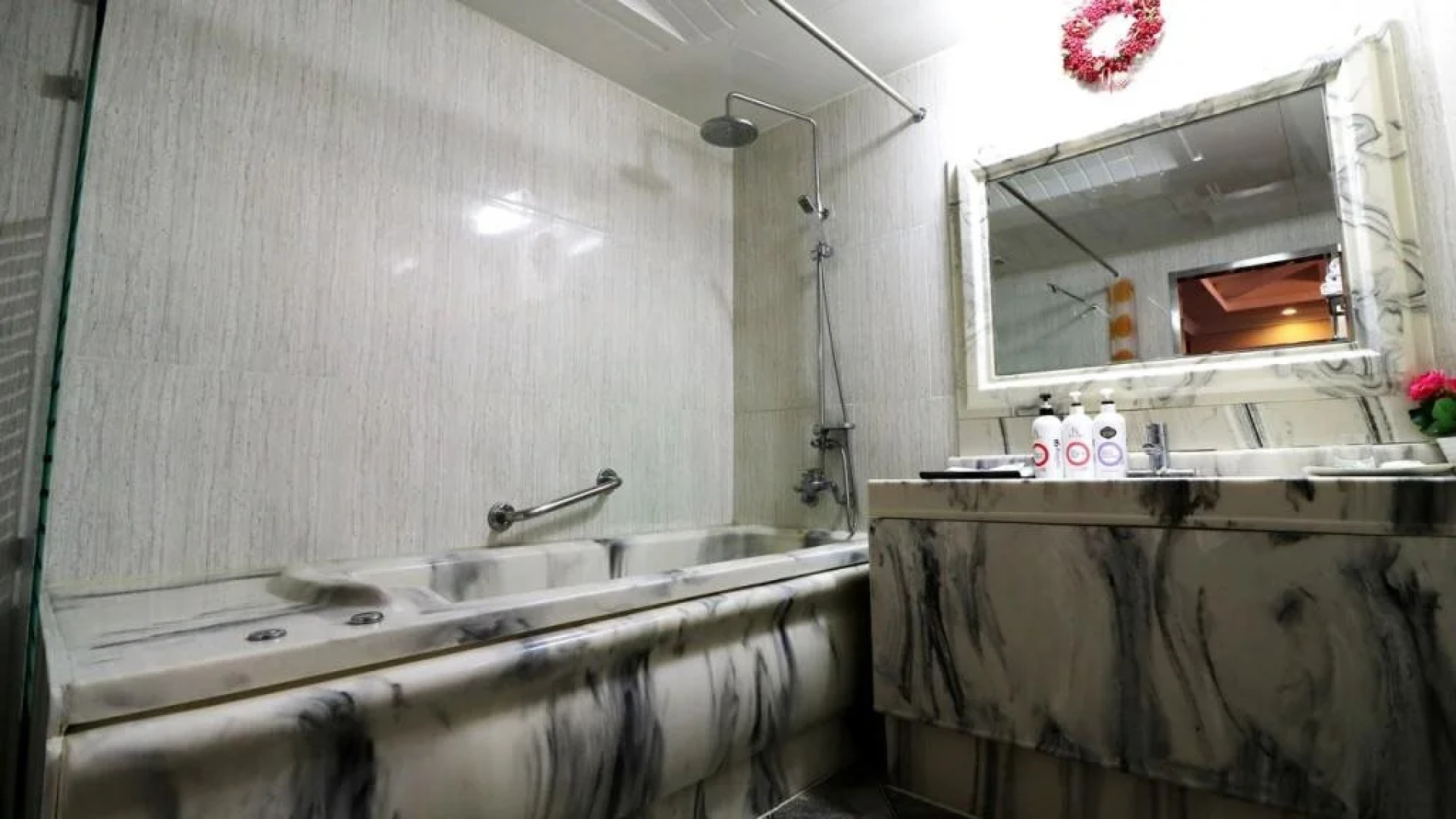 GunSan Riverhill Hotel