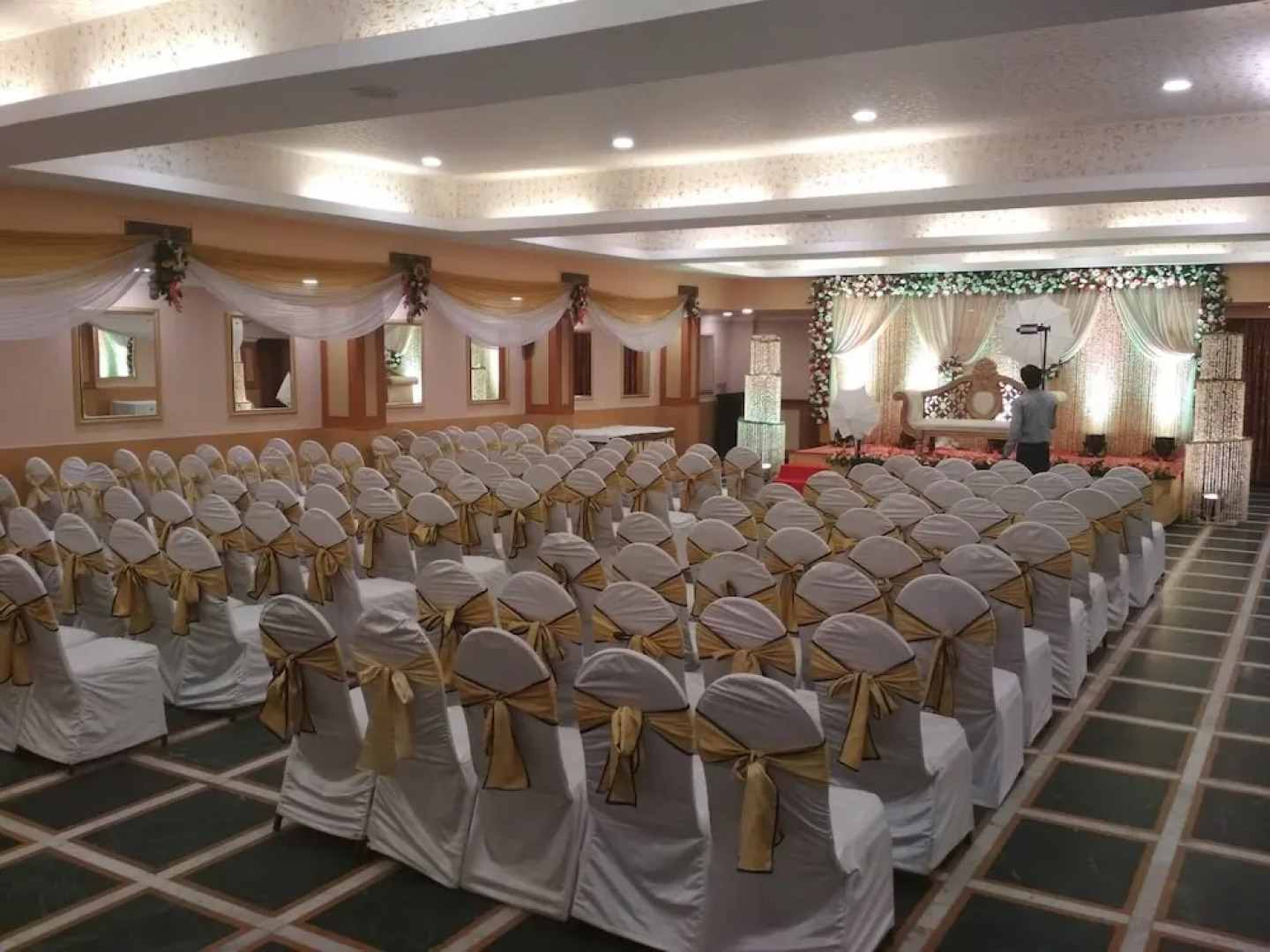 Grand Continental Hotel