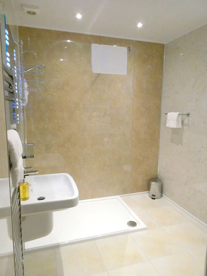 The Willows - Room Only Accommodation