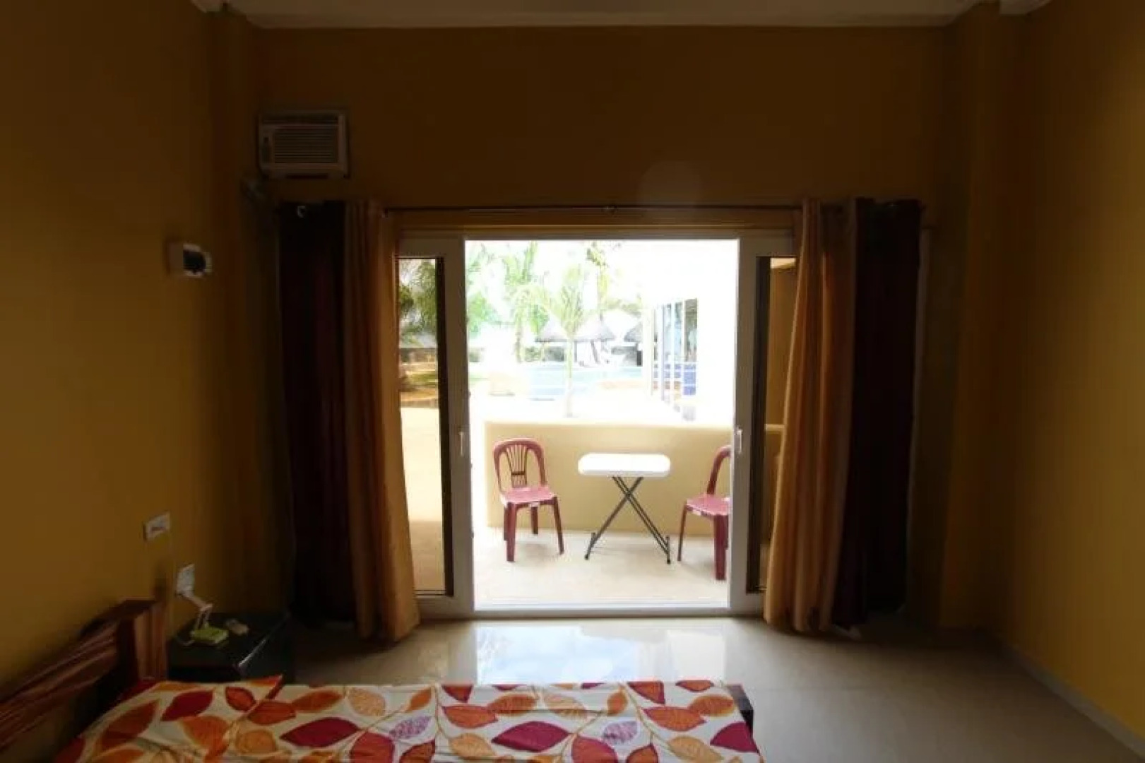 Aladin White Beach Resort