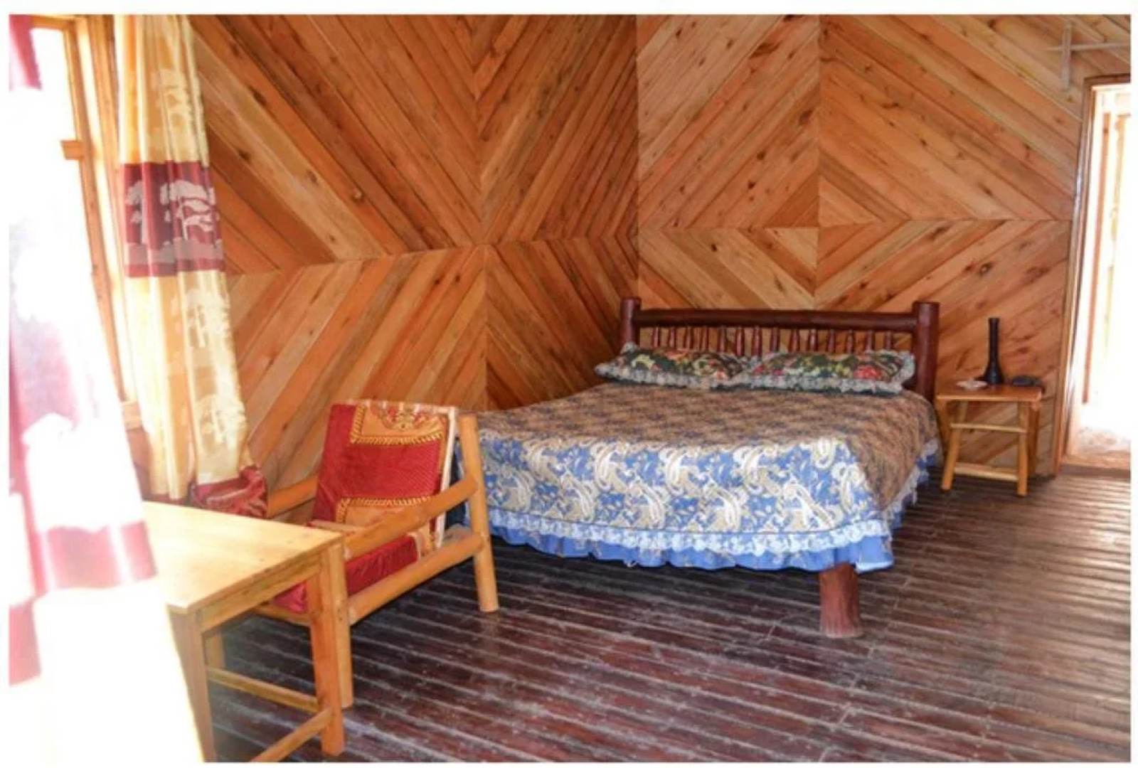 Bugombe Island Gateway Camp