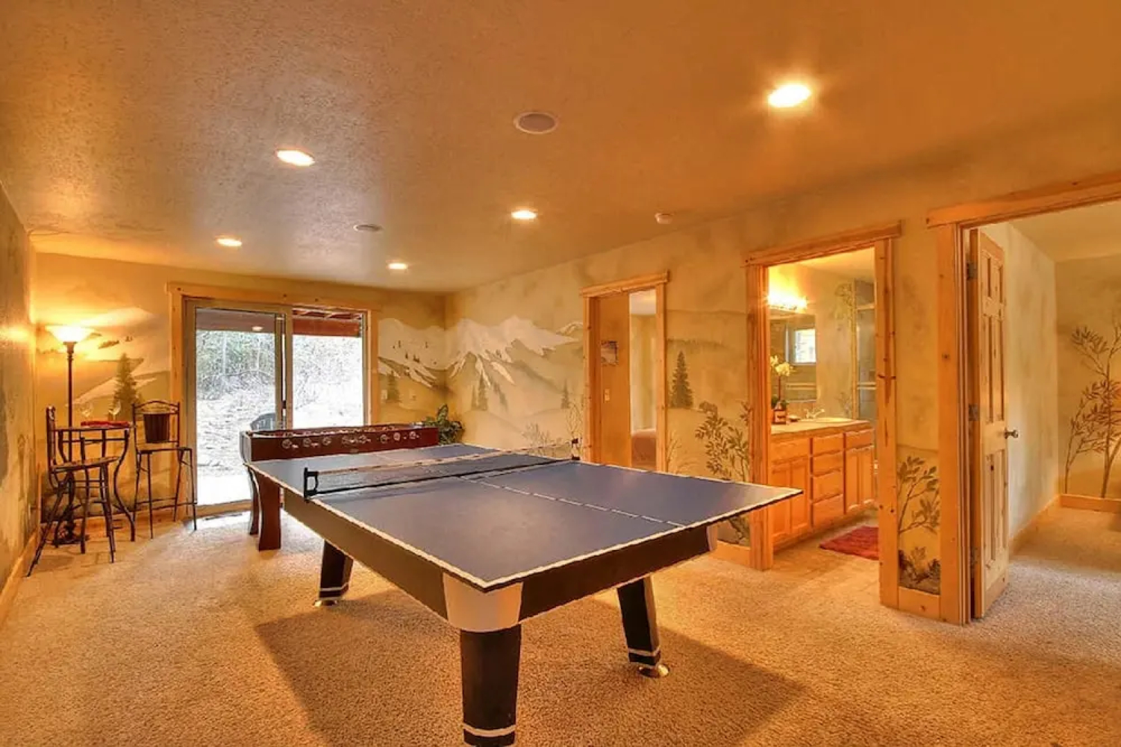 The River Rock Lodge Home 4 Bedrooms 3 Bathrooms Home