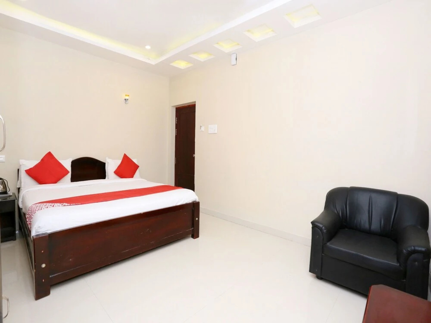 OYO 19821 Hotel Ram Leela