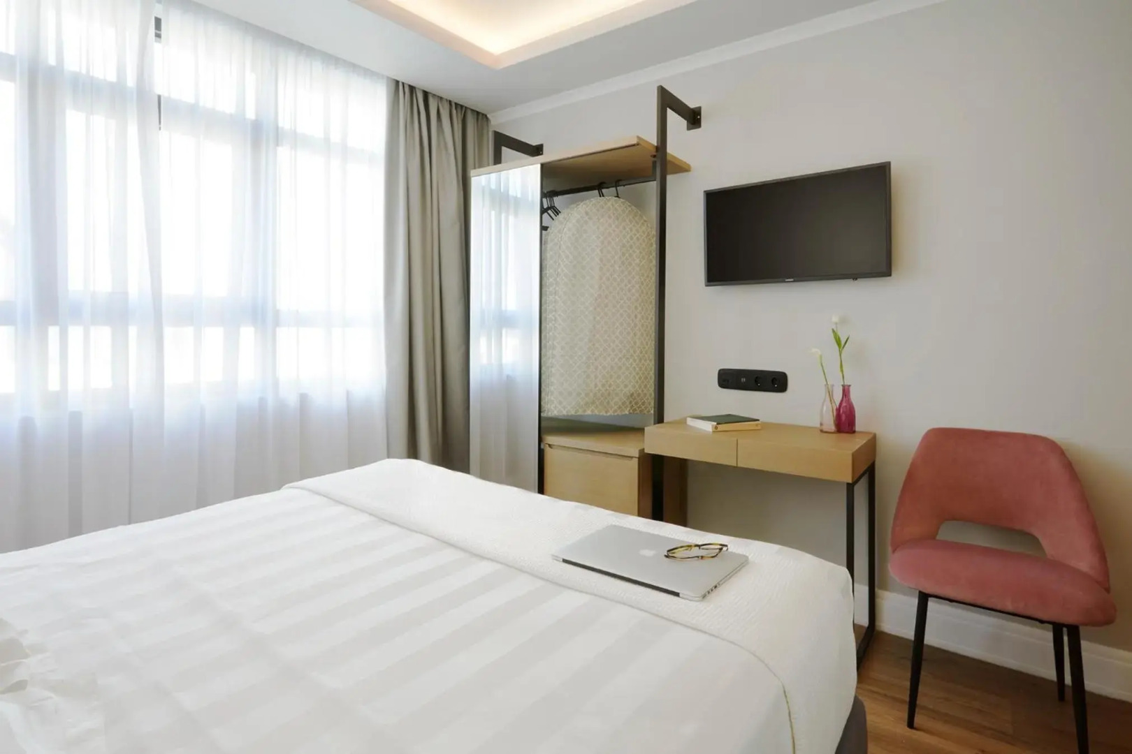 The Sandymount Hotel