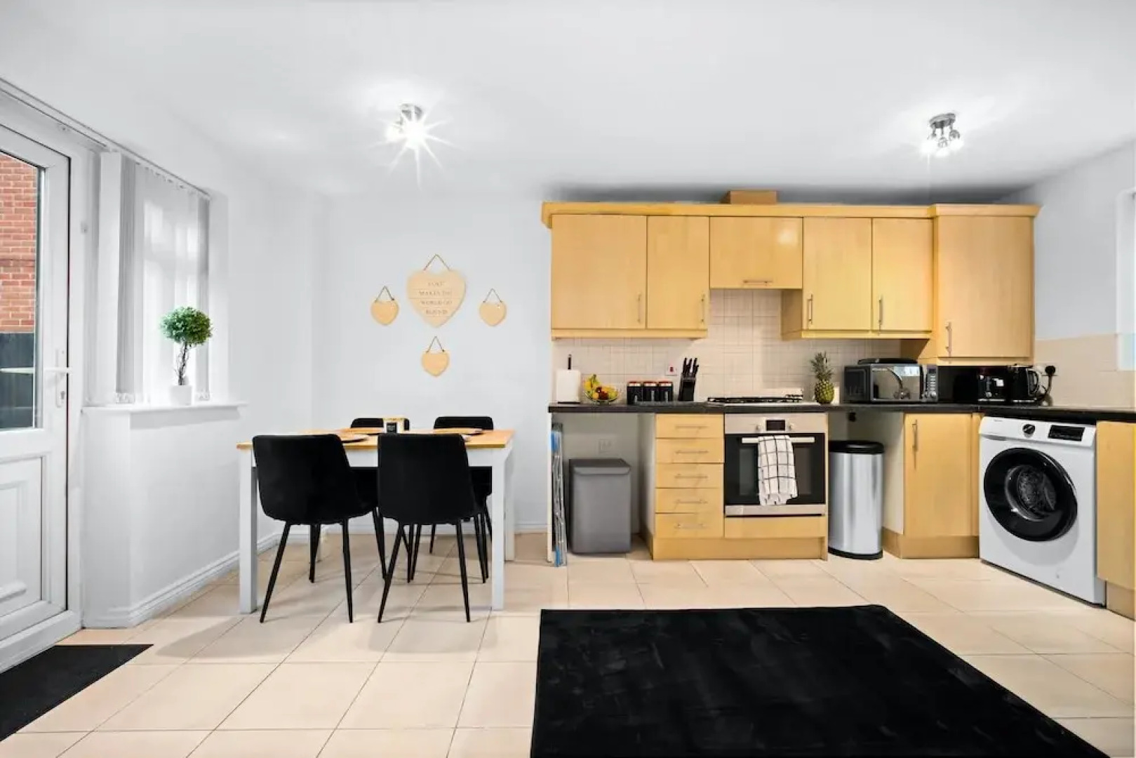 Tipton Escape Haven - 3 Bed House