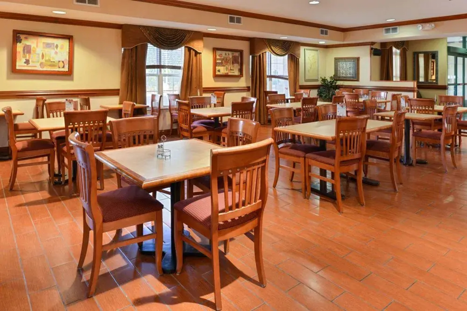 Holiday Inn Express Hotel & Suites Southfield - Detroit