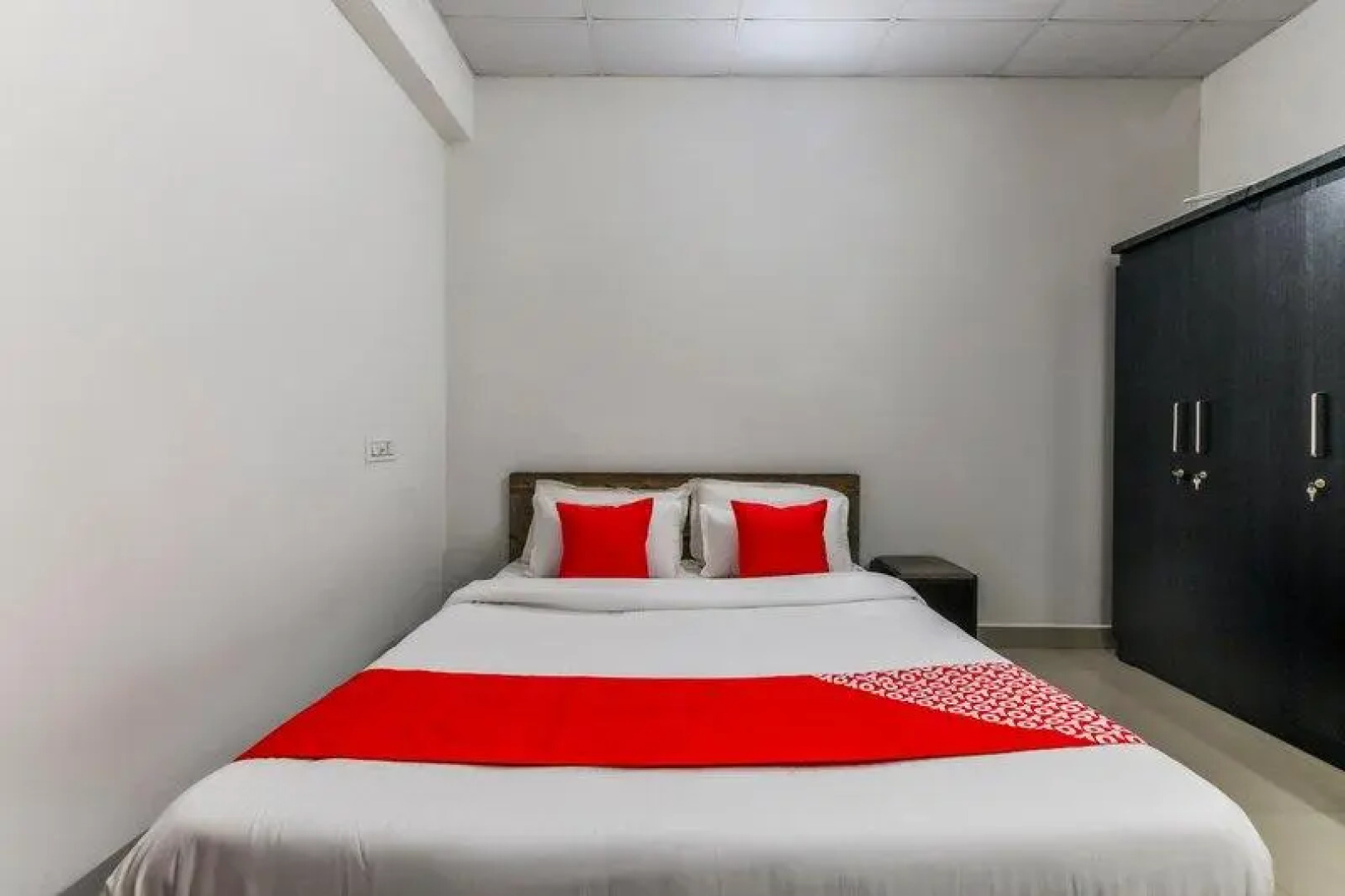 OYO Flagship 66410 B&b Apartments