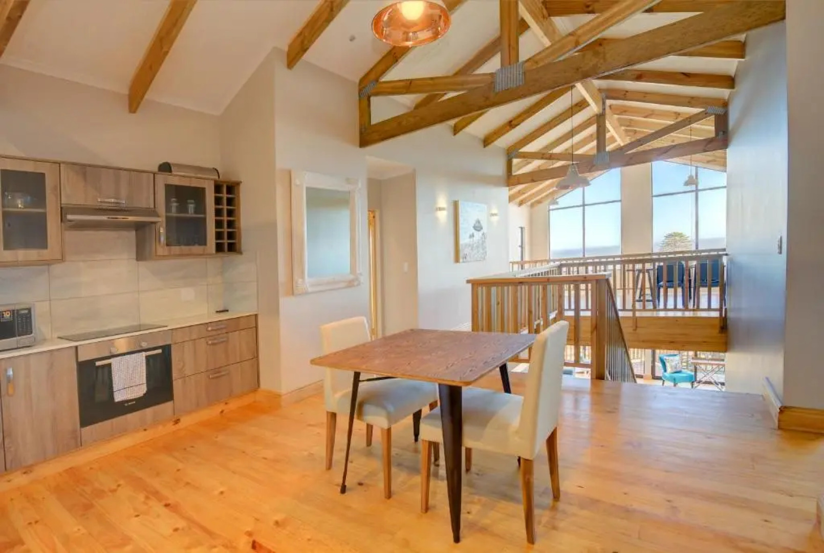 Boardwalk Lodge - self-catering