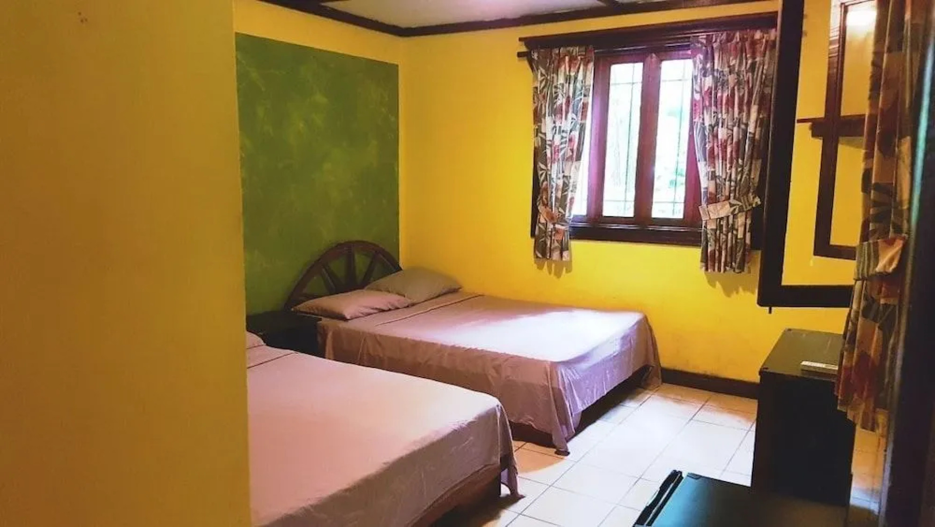 MI Casa Hostel & Hotel El Tesoro