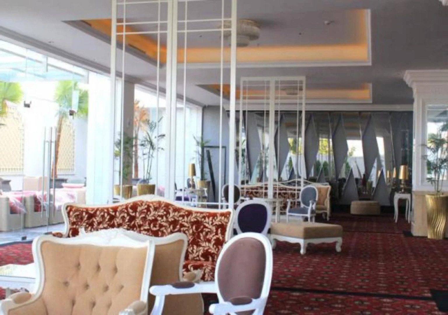 Golden Tulip Legacy Surabaya