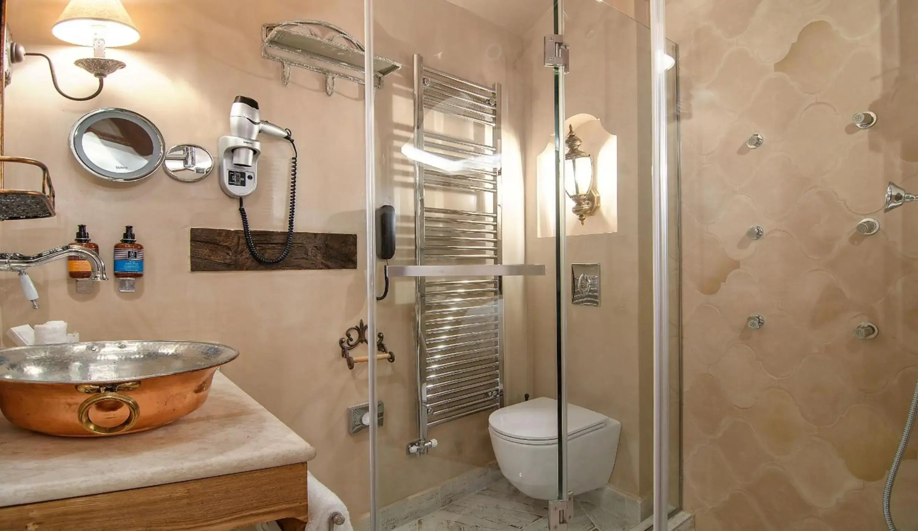 Kamares Boutique Hotel & Spa