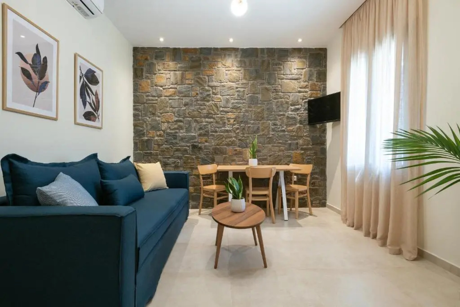 Angelikon 2 Luxurious Apartments