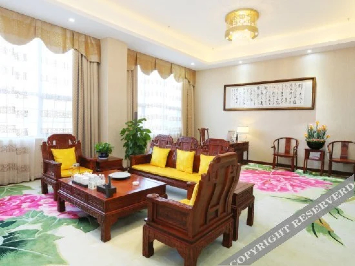 Shuangcheng Hotel